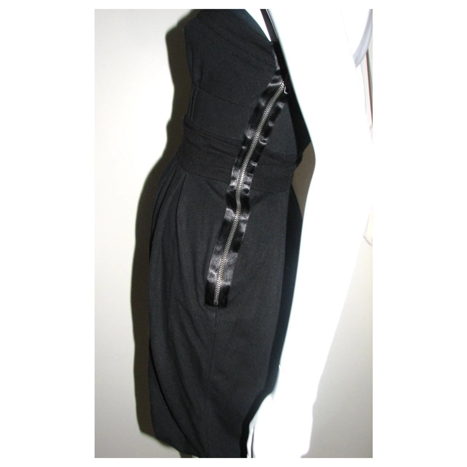 Diane Von Furstenberg Vintage DvF Tere Kleid Schwarz 5 Diane Von Furstenberg Vintage DvF Tere Kleid Schwarz – Bild 5