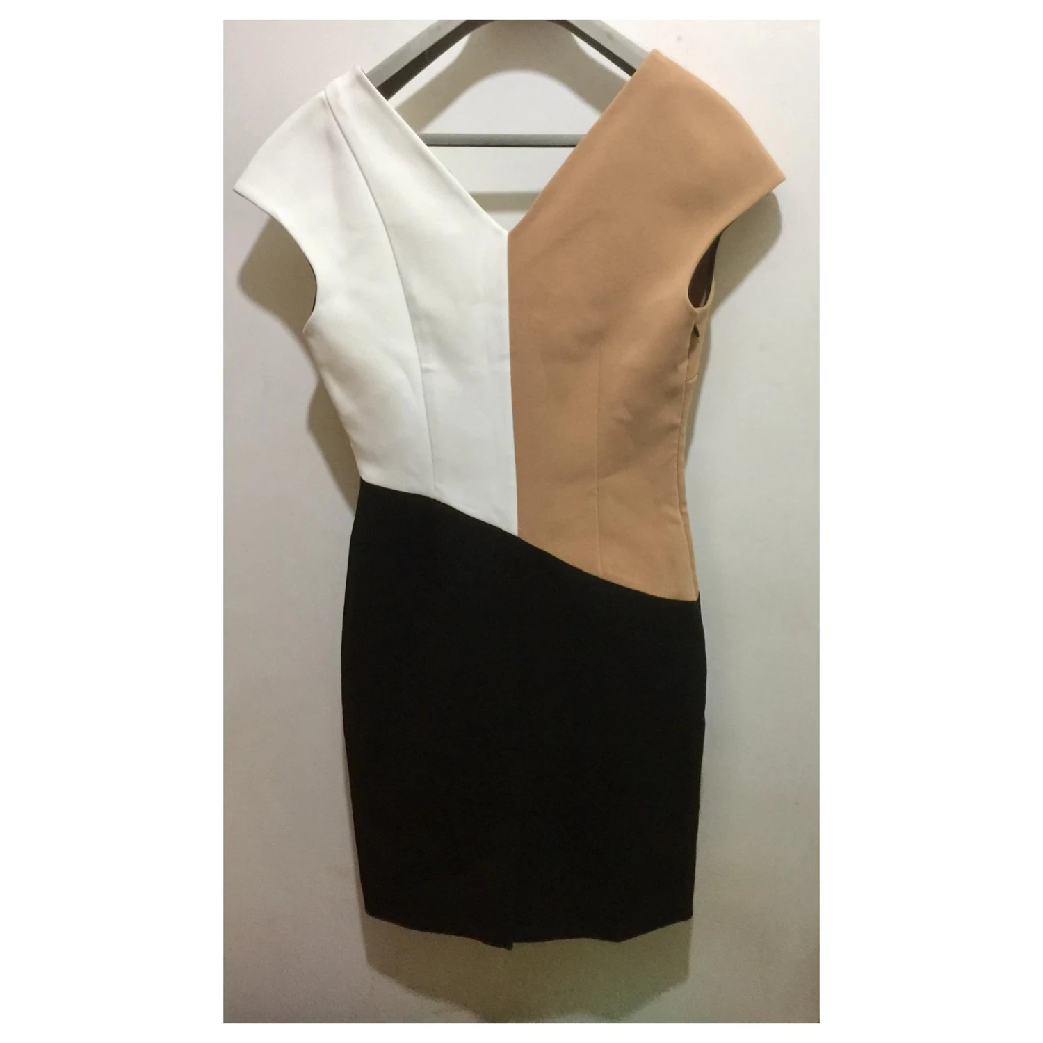 Diane Von Furstenberg Colourblock-Kleid Schwarz Weiß Karamell 7 Diane Von Furstenberg Colourblock-Kleid Schwarz Weiß Karamell – Bild 7