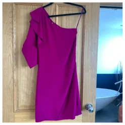 Diane Von Furstenberg DvF Ein Schulteriges Seiden-Cobb-Kleid Fuschia 13 Diane Von Furstenberg DvF Ein Schulteriges Seiden-Cobb-Kleid Fuschia -Deutschland Fem Leucht Verkaufs-Shop 192139 5
