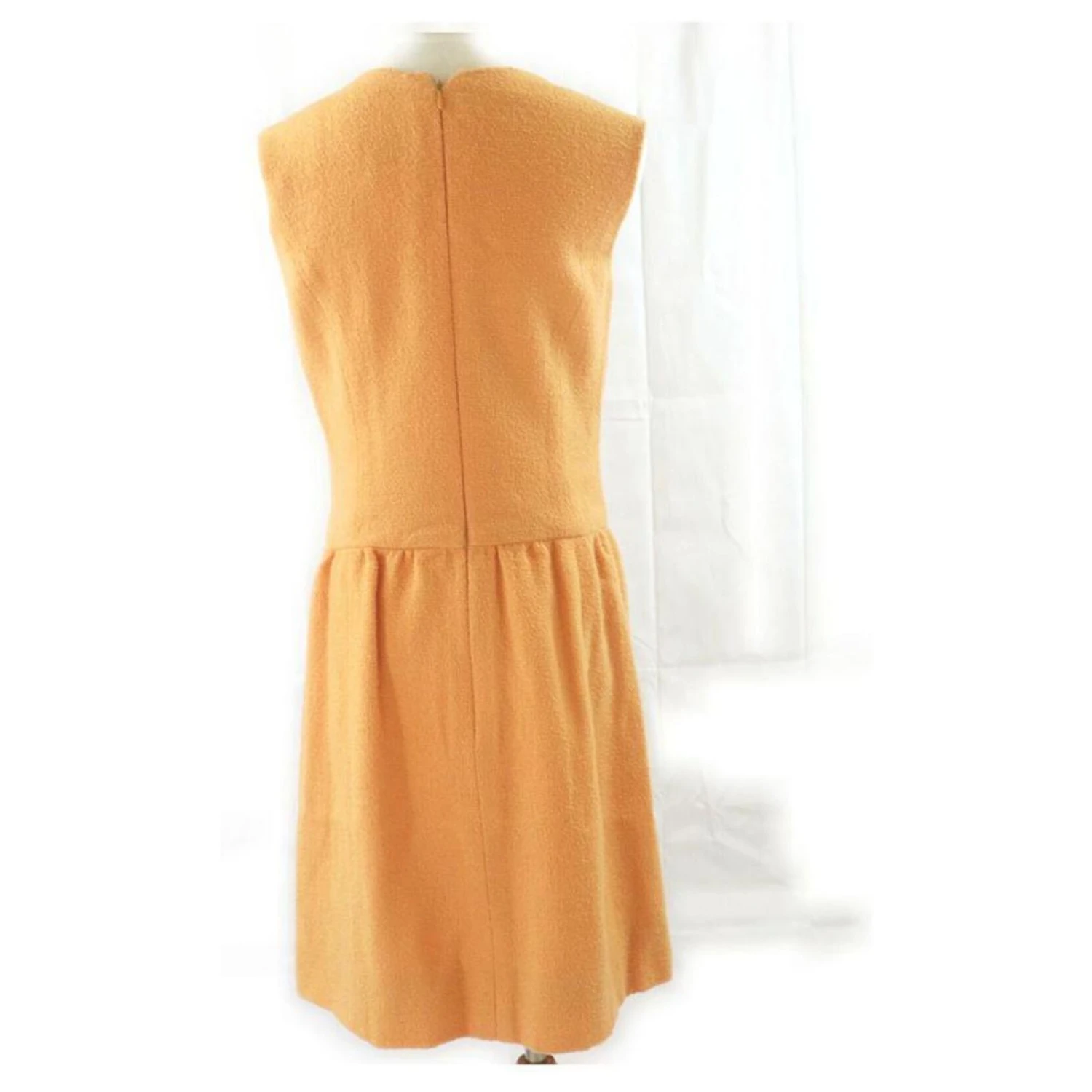 Chanel Mittelorange Wolle CC Kleid 3 Chanel Mittelorange Wolle CC Kleid – Bild 3