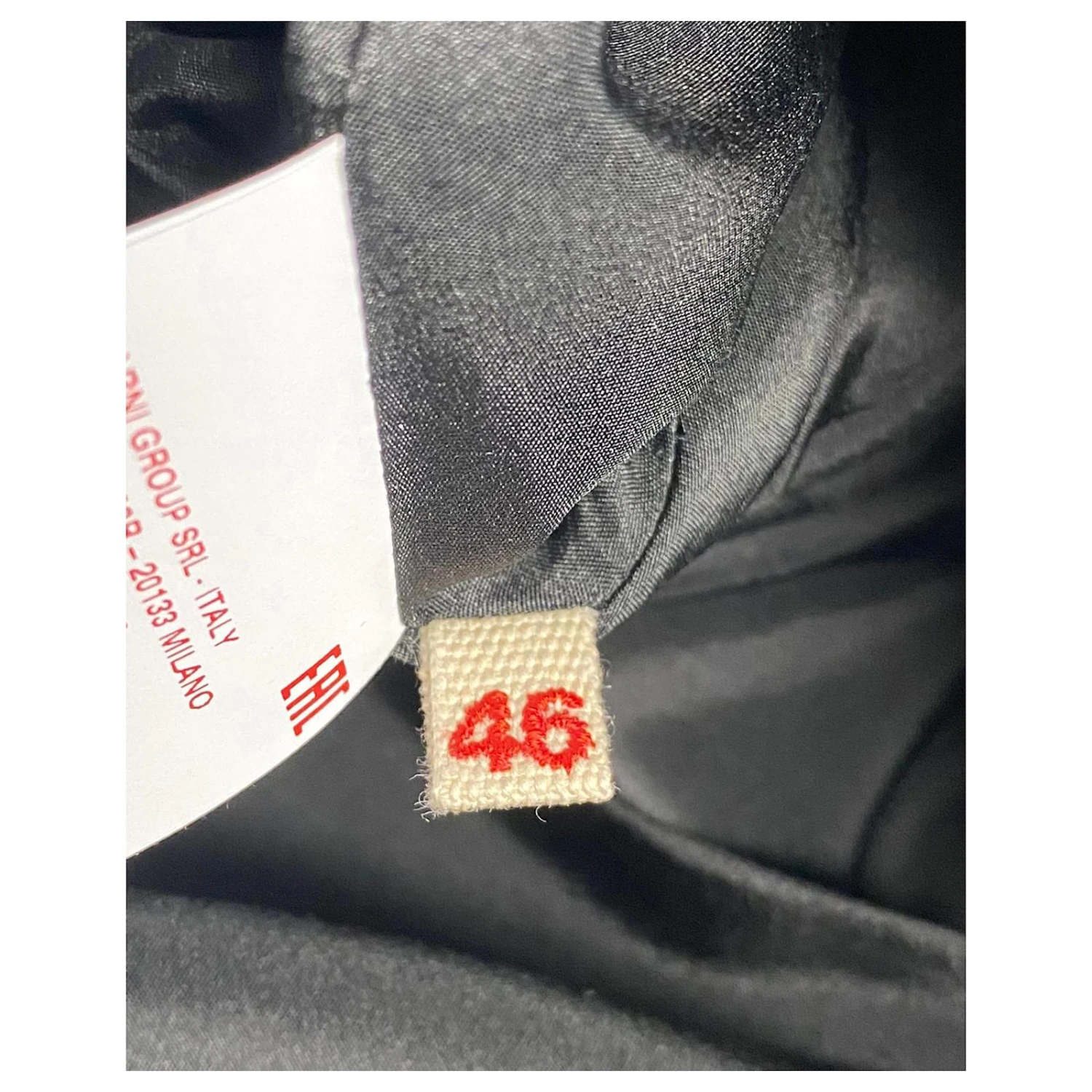 Marni Kleid Mit Kontrastnähten In Schwarz Ramie 5 Marni Kleid Mit Kontrastnähten In Schwarz Ramie – Bild 5