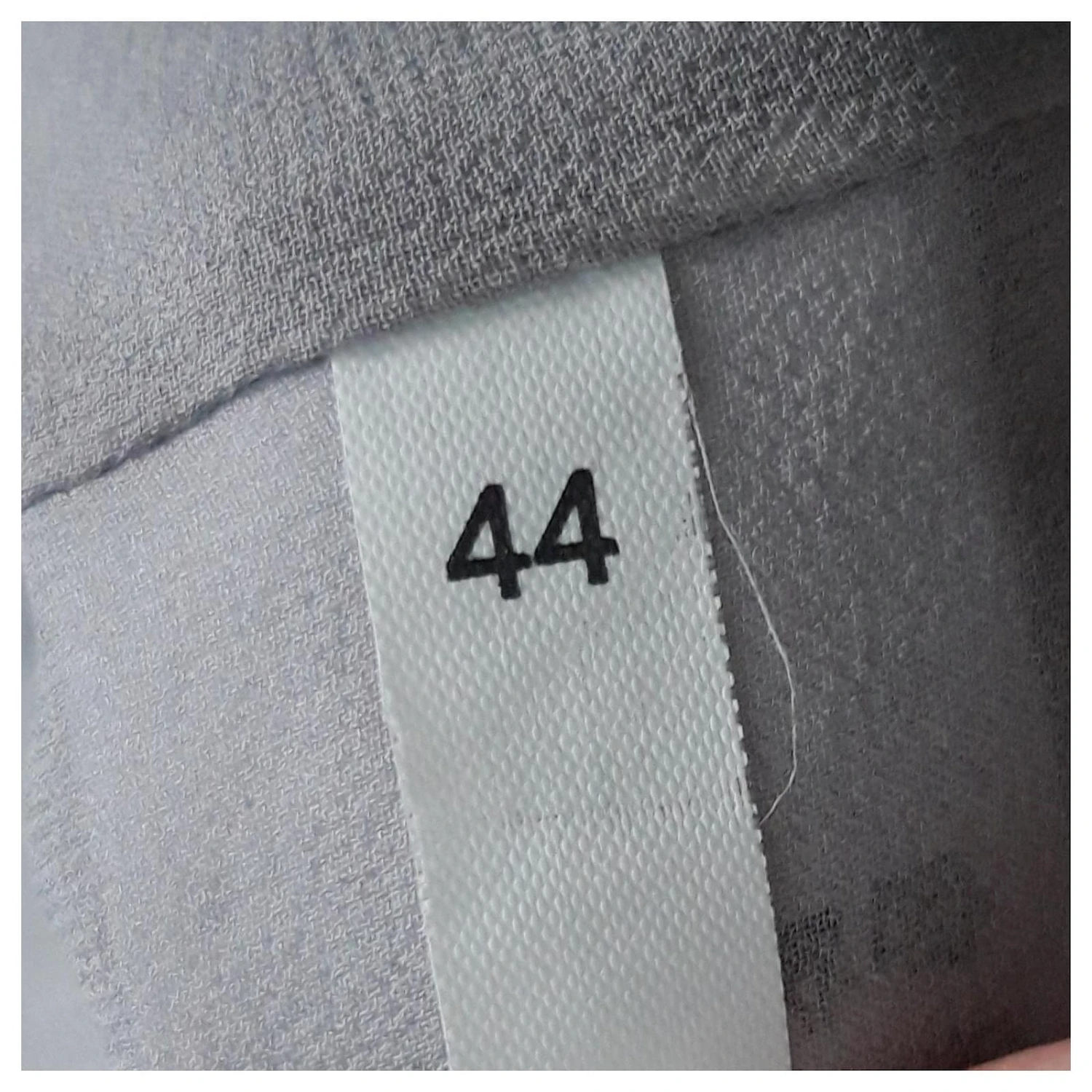 Autre Marque Angelo Marani Fantasy-Seiden-Slip-Kleid Größe 44. Grau 5 Autre Marque Angelo Marani Fantasy-Seiden-Slip-Kleid Größe 44. Grau – Bild 5