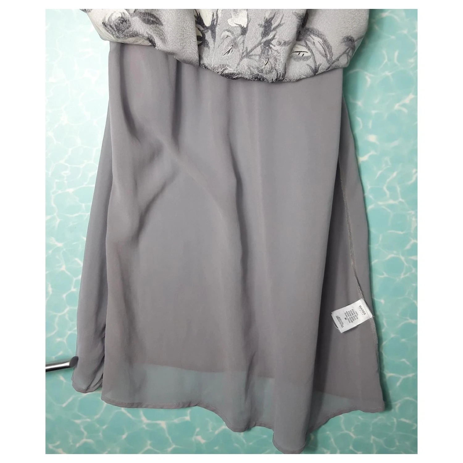 Autre Marque Angelo Marani Fantasy-Seiden-Slip-Kleid Größe 44. Grau 8 Autre Marque Angelo Marani Fantasy-Seiden-Slip-Kleid Größe 44. Grau – Bild 8