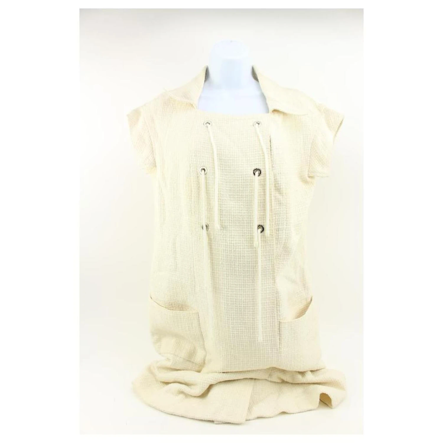 Chanel Size 42 P29946V16012 Mittellanges Tweed-Toggle-Kleid 7 Chanel Size 42 P29946V16012 Mittellanges Tweed-Toggle-Kleid – Bild 7