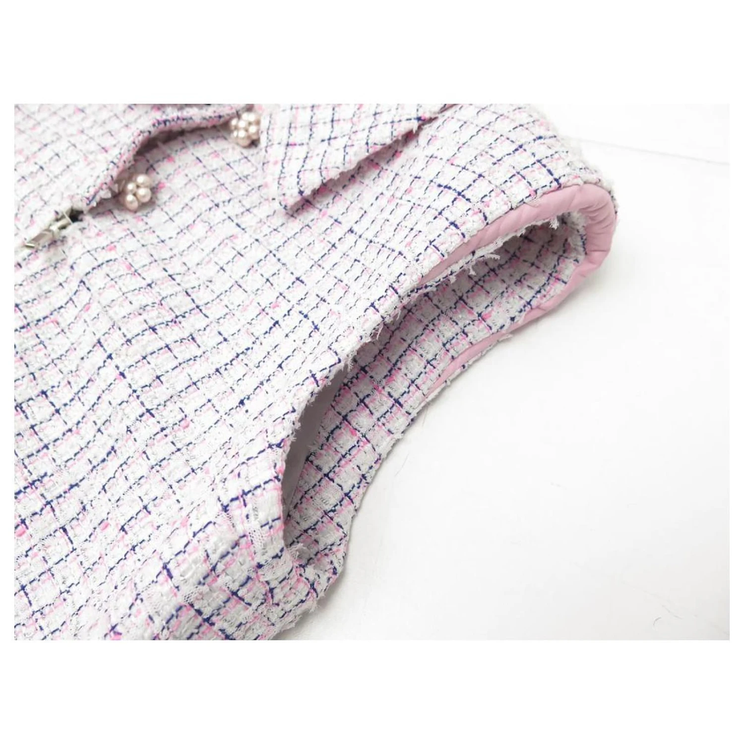 NEUES CHANEL M ÄRMELLOSES KLEID 40 AUS WEISSEM TWEED P49024W05522 Neues Kleid Weiß 10 NEUES CHANEL M ÄRMELLOSES KLEID 40 AUS WEISSEM TWEED P49024W05522 Neues Kleid Weiß – Bild 10