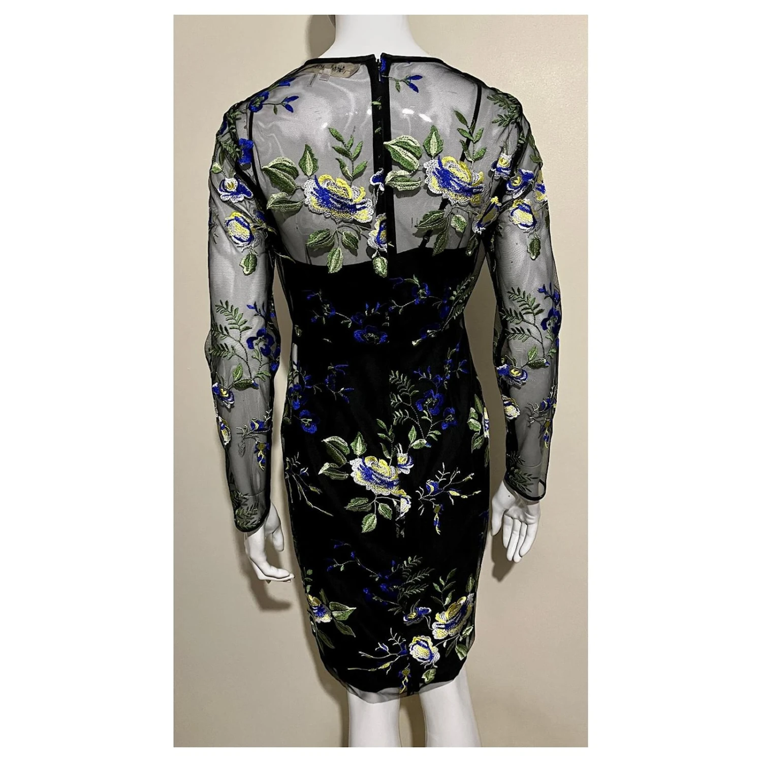 Diane Von Furstenberg Kleid Aus DvF-Spitze Mit Blumenmuster Schwarz Mehrfarben 3 Diane Von Furstenberg Kleid Aus DvF-Spitze Mit Blumenmuster Schwarz Mehrfarben – Bild 3