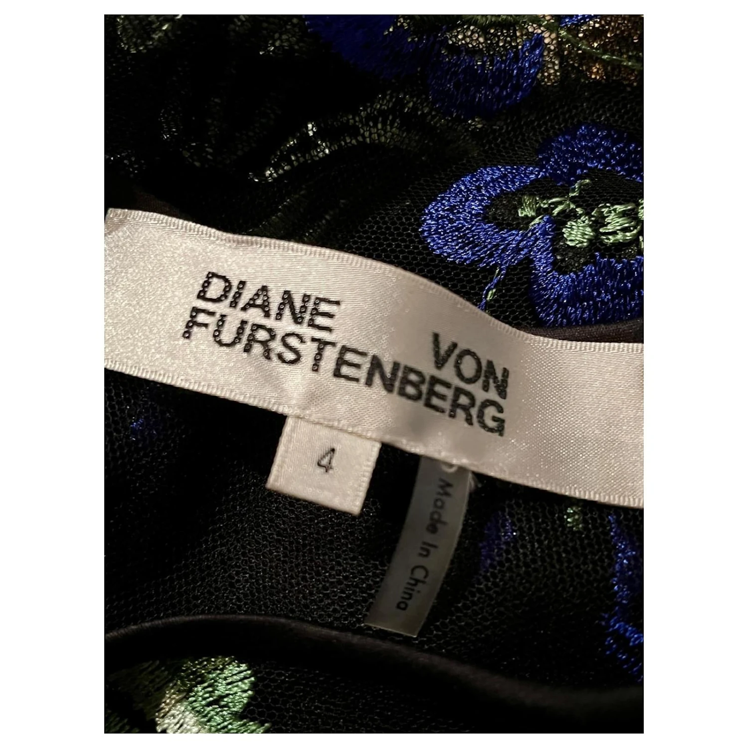 Diane Von Furstenberg Kleid Aus DvF-Spitze Mit Blumenmuster Schwarz Mehrfarben 4 Diane Von Furstenberg Kleid Aus DvF-Spitze Mit Blumenmuster Schwarz Mehrfarben – Bild 4