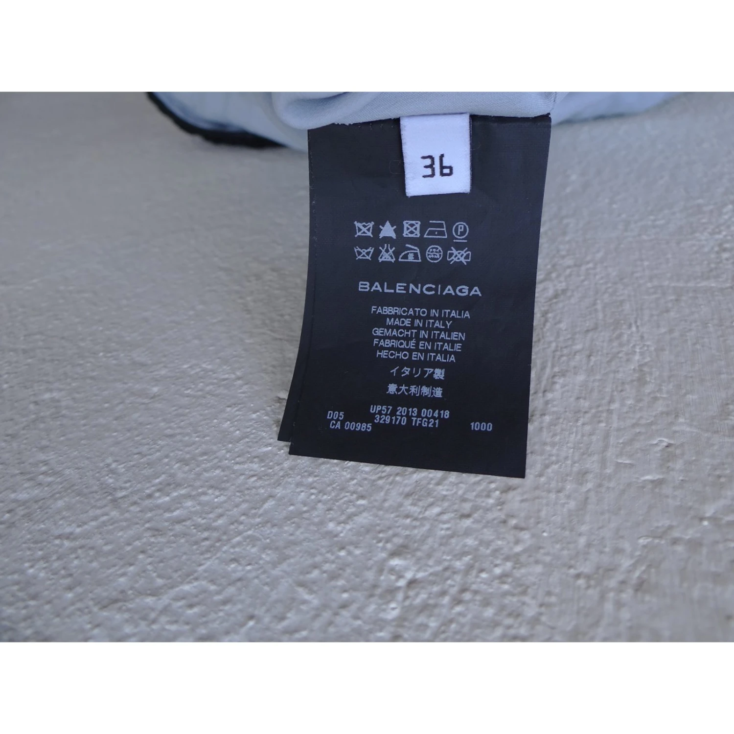 Balenciaga Kleid Schwarz 8 Balenciaga Kleid Schwarz – Bild 8