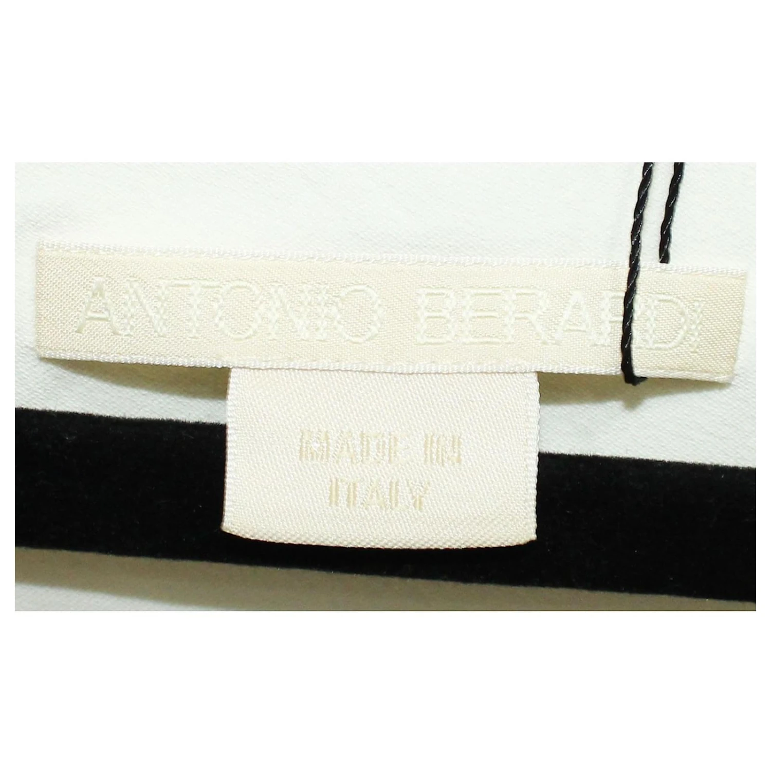 Autre Marque Elfenbeinfarbenes Kleid Mit Lederverzierungen Weiß Roh 10 Autre Marque Elfenbeinfarbenes Kleid Mit Lederverzierungen Weiß Roh – Bild 10