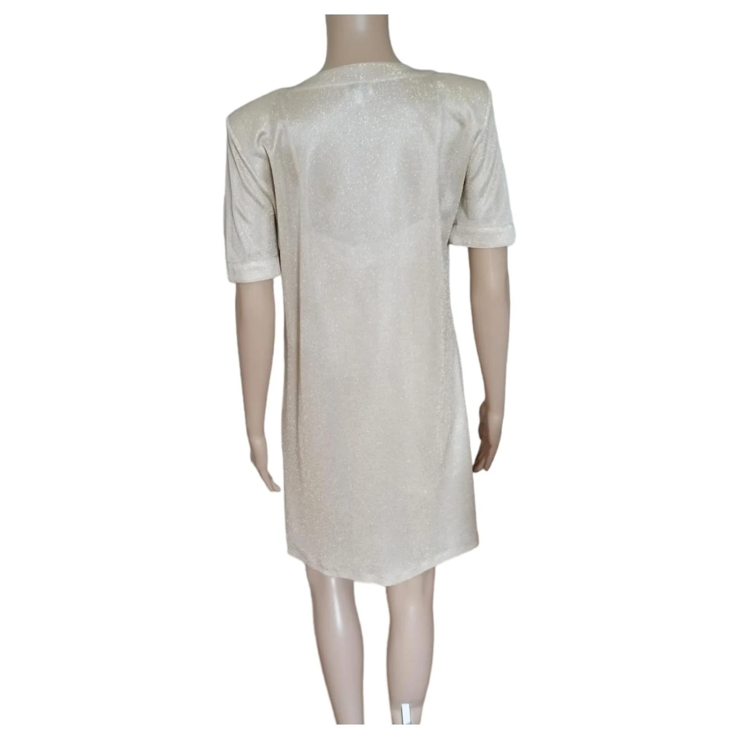 Glänzendes Goldenes Chanel-Kleid 4 Glänzendes Goldenes Chanel-Kleid – Bild 4