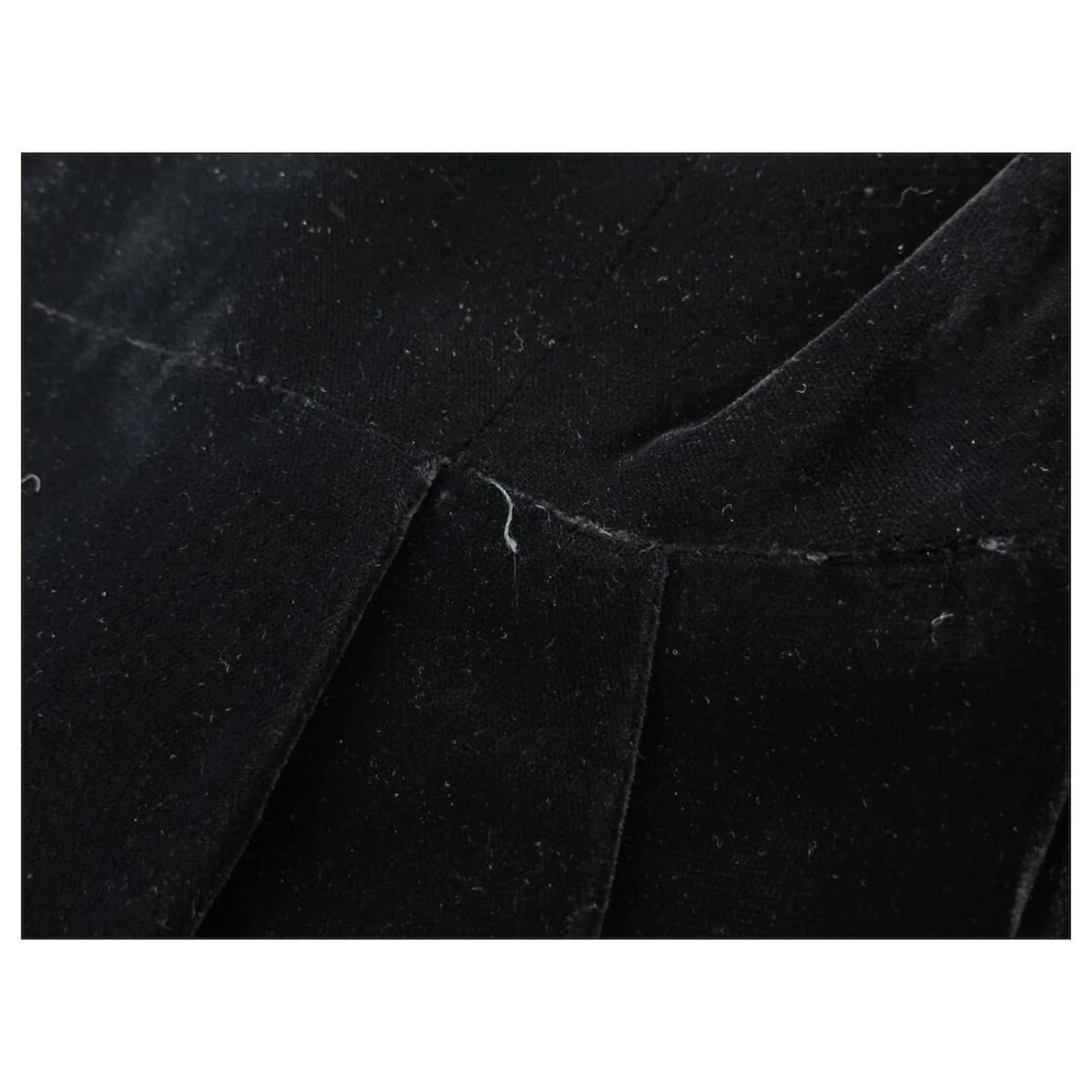 VINTAGE KLEID CHANEL EDELWEISS BLUMEN LANGARM 40 M SAMTKLEID Schwarz 6 VINTAGE KLEID CHANEL EDELWEISS BLUMEN LANGARM 40 M SAMTKLEID Schwarz – Bild 6