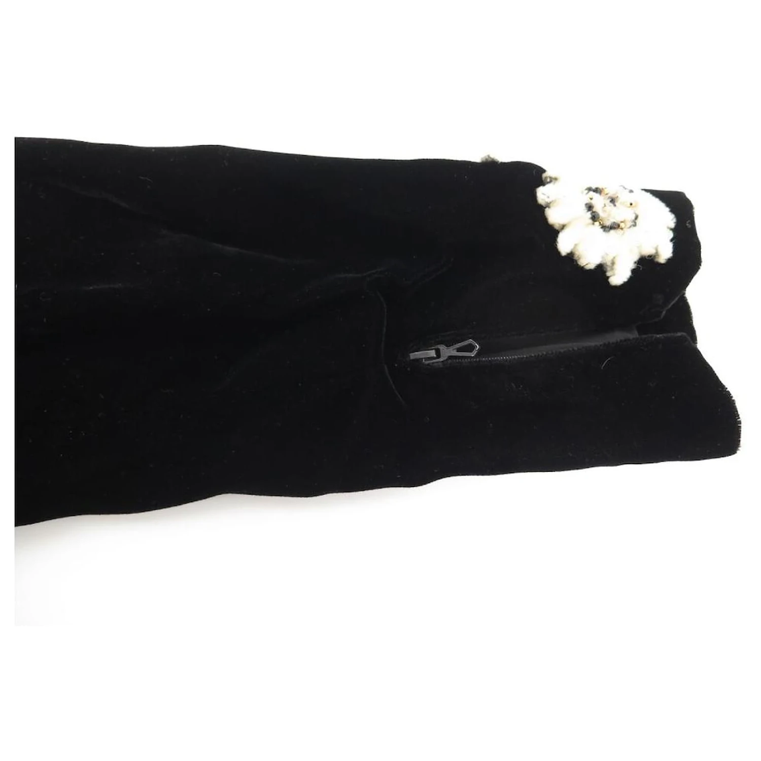 VINTAGE KLEID CHANEL EDELWEISS BLUMEN LANGARM 40 M SAMTKLEID Schwarz 8 VINTAGE KLEID CHANEL EDELWEISS BLUMEN LANGARM 40 M SAMTKLEID Schwarz – Bild 8