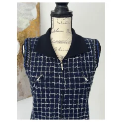 Chanel, 8,7K$ Lesage Tweed-Kleid Blau 12 Chanel, 8,7K$ Lesage Tweed-Kleid Blau -Deutschland Fem Leucht Verkaufs-Shop 876472 3