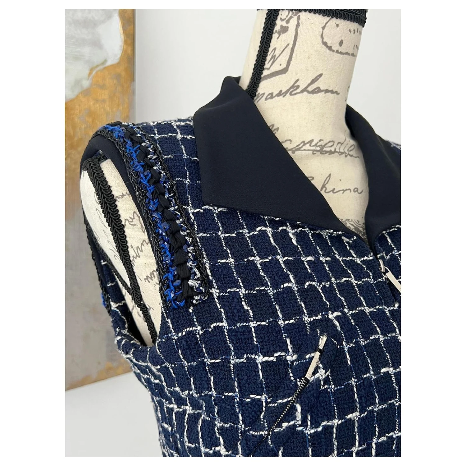 Chanel, 8,7K$ Lesage Tweed-Kleid Blau 5 Chanel, 8,7K$ Lesage Tweed-Kleid Blau – Bild 5