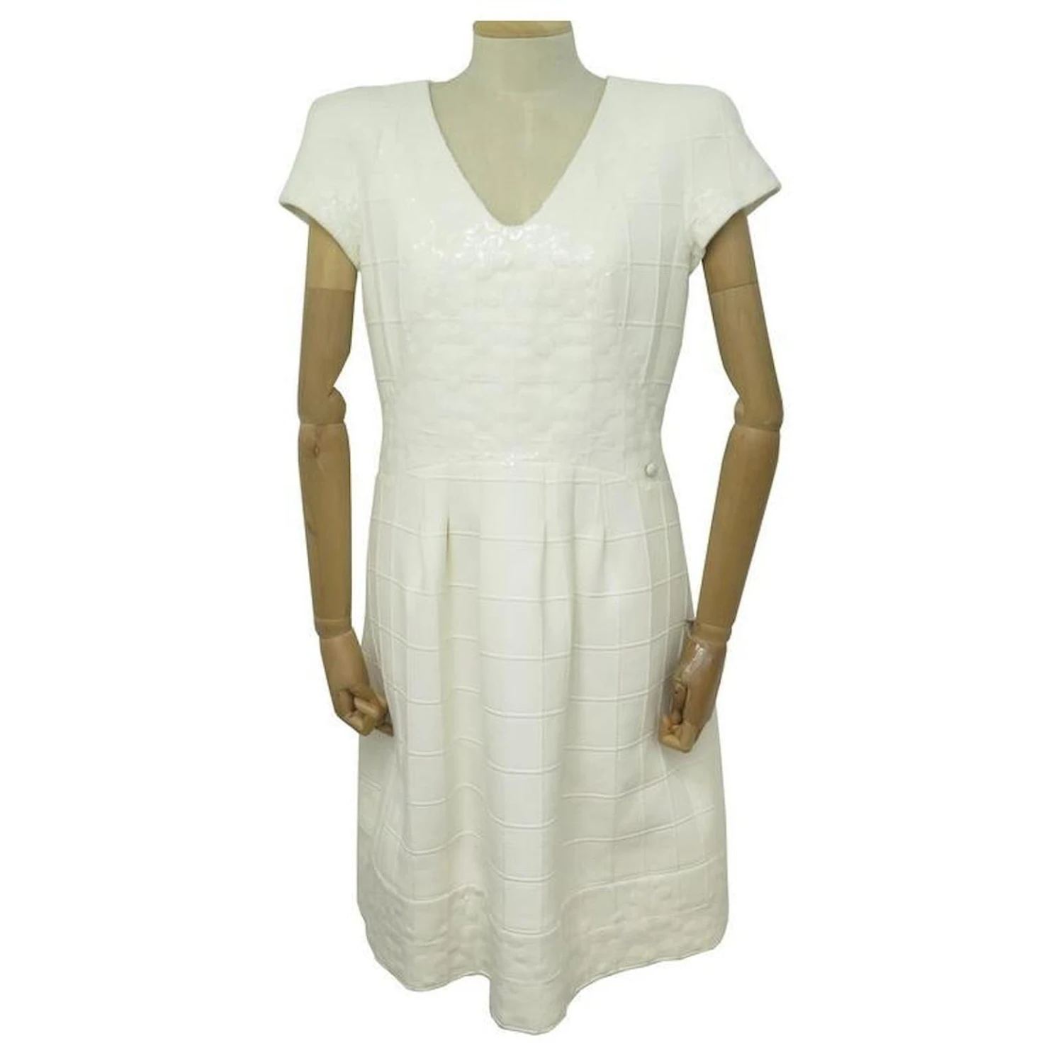 CHANEL KLEID STRASS BLUMEN P51105 Größe L 42 KLEID AUS ECRU-BAUMWOLLE Roh 1 CHANEL KLEID STRASS BLUMEN P51105 Größe L 42 KLEID AUS ECRU-BAUMWOLLE Roh