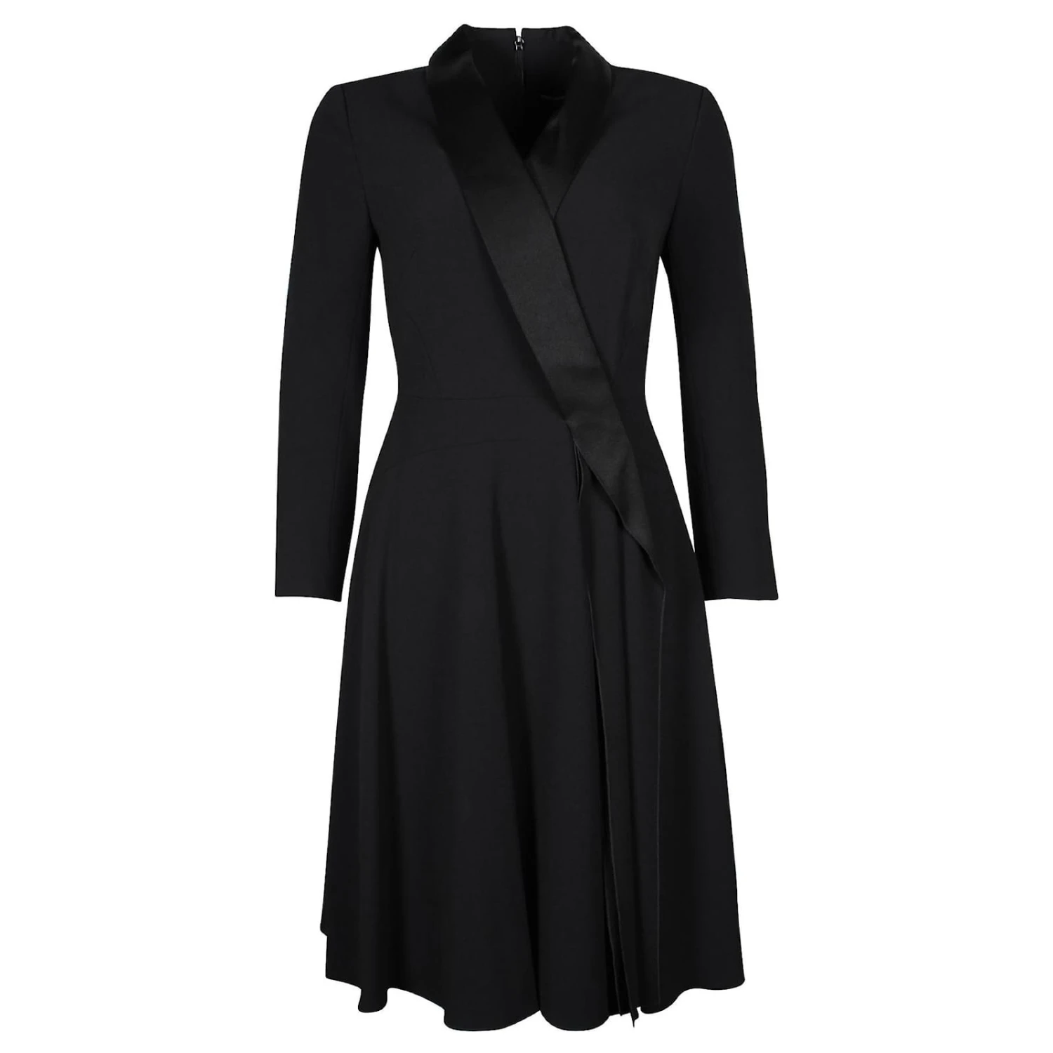 Karen Millen Schwarzes Kleid Mit Satin Revers 1 Karen Millen Schwarzes Kleid Mit Satin Revers